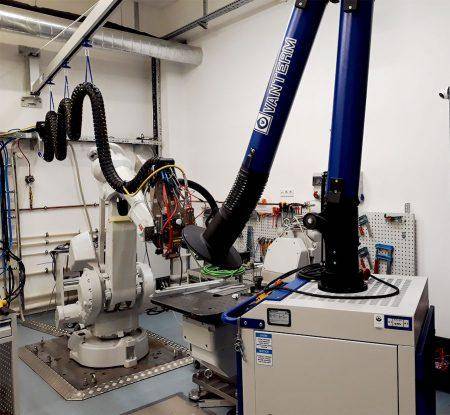 Mobile-welding-fume-extraction-application-photo-1